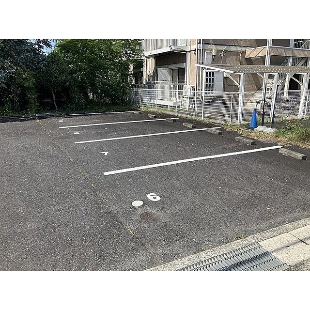16 / 26