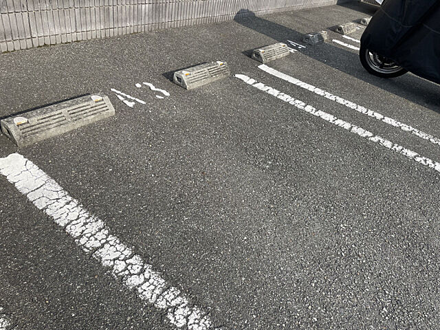 7 / 10