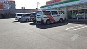 ファミリーマート 藤沢柄沢店（1752m）