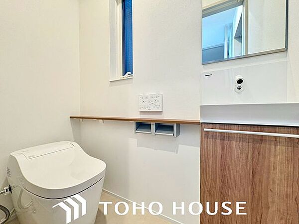 トイレを拡大表示
