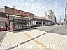 周辺：ライフ御殿山店 徒歩8分。 620m