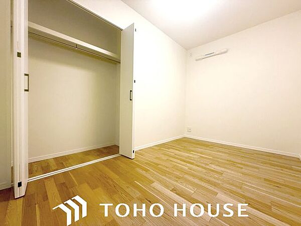 洋室を拡大表示