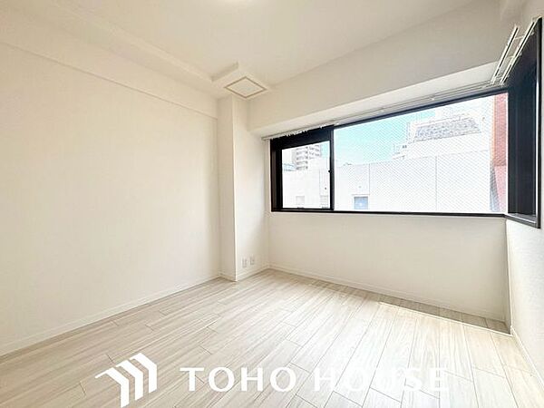 洋室を拡大表示