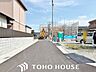 その他：街に溶け合う美しい景観を生みだしているにも関わらず、採光や風通しを考えて設計された間取り。近隣との視線を考え、街全体で調整される窓位置。外観だけでなく、そこに住まうご家族の心地よさを最優先しました。