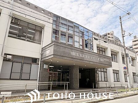 大阪市立夕陽丘中学校 徒歩7分。 490m