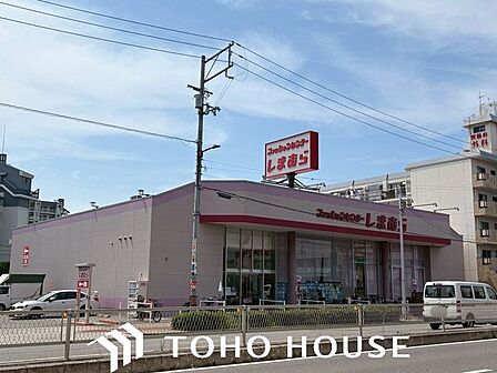 ファッションセンターしまむら古市店 徒歩17分。 1330m