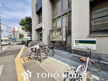 三井住友銀行城東支店 徒歩3分。 170m