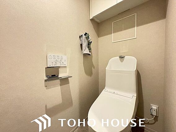 トイレも新品に...