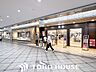 周辺：川西阪急スクエア 徒歩2分。 140m