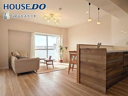 □■リビング■□※家具・小物・CG等はイメージです。14.8帖LDK♪ご家族が集まる中心となる開放的なリビング♪大きなテレビを置いたり、家具選びにこだわったりと楽しみが広がりますね。