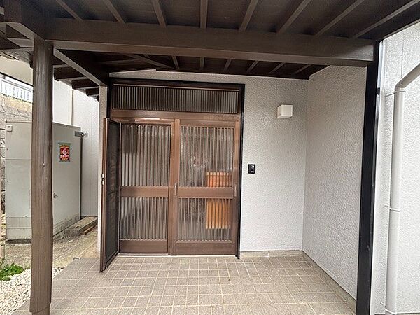 玄関