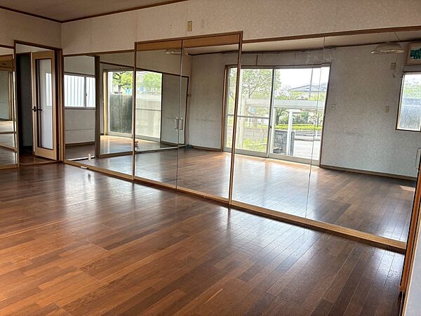室内