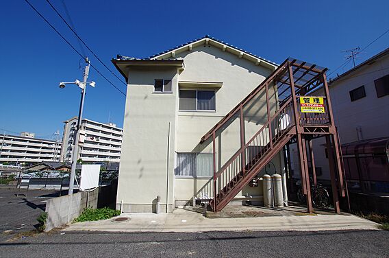 現在4室満室中