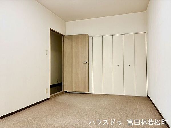 洋室