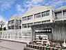 周辺：富田林市立明治池中学校 290m