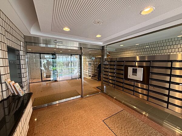 エントランスを拡大表示