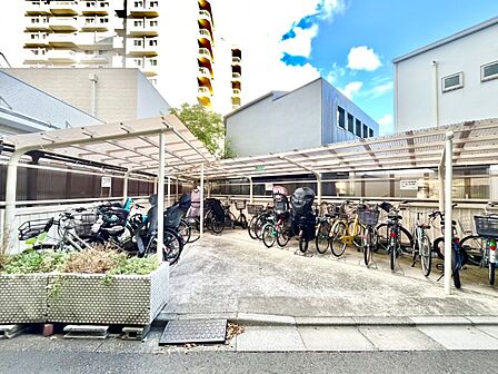【共用部分】自転車置き場(A棟)