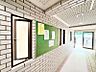 エントランス：【マンション掲示板】