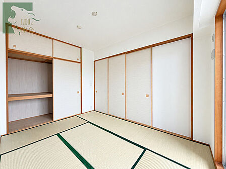 伝統と現代的なしつらえが調和する心地よい静寂に満ちた空間