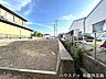 外観：西となり　との境界　北東から南西に向かって撮影