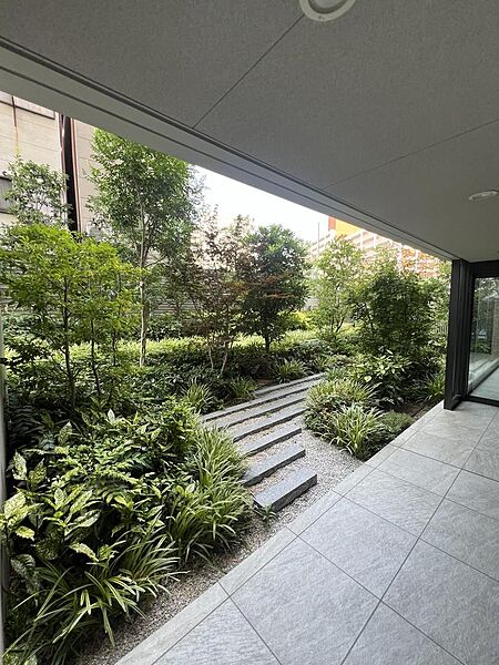 エントランスを拡大表示