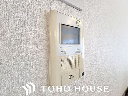 「見える安心」をカタチにしました。誰が来てもわかる様にモニター付きインターホンを設置。