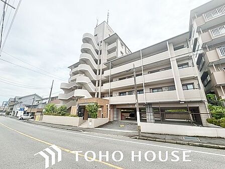 住む人がいつまでも心地良さを感じ続けられる多様な住空間を創造します。