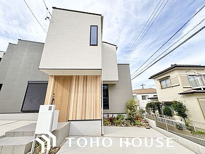 外観:シンプルで落ち着いた印象の外観。個性を出しながら魅力溢れるお住まいでお客様をお出迎えしてください。 外観:シンプルで落ち着いた印象の外観。個性を出しながら魅力溢れるお住まいでお客様をお出迎えしてください。