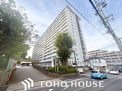 外観:陽射しとともに、少しづつ装いを変える街の景観から、この街ならではの美しい風景とここから紡がれる物語。 外観:陽射しとともに、少しづつ装いを変える街の景観から、この街ならではの美しい風景とここから紡がれる物語。