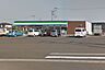 周辺：ファミリーマート船岡東四丁目店　徒歩11分