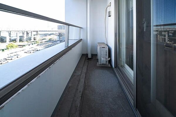 バルコニーを拡大表示