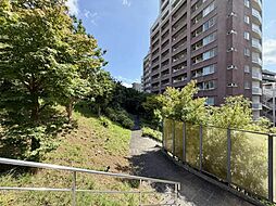 フォーシーズンズガーデン（オートロック内庭園）