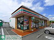 セブンイレブン太田市市場町店 徒歩17分。 1290m