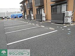 7 / 11