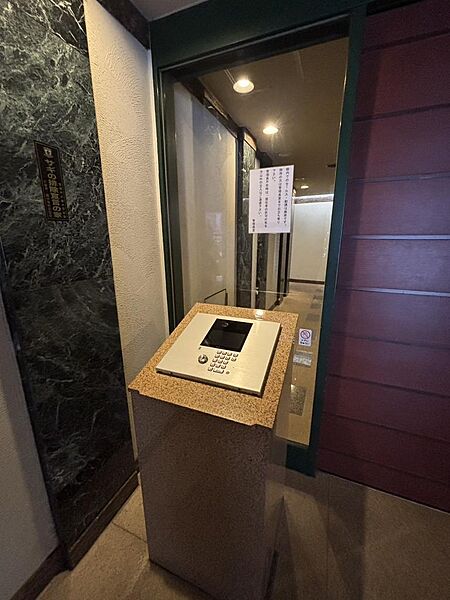 エントランス