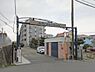 エントランス：ゆったりとした印象のエントランスです。