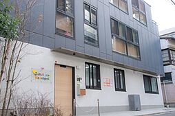 幼稚園、保育園「クオリスキッズ新町保育園まで119m」