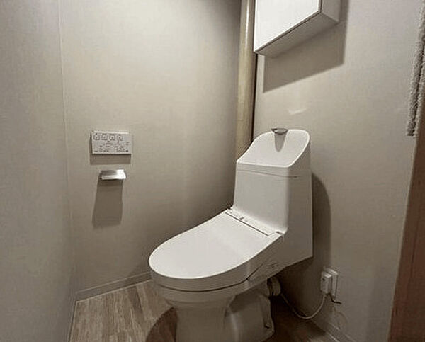 トイレを拡大表示