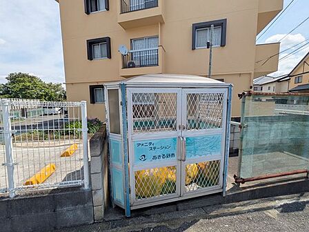 【ゴミ置場】マンション住人専用のゲージ付きゴミ置場!