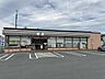 周辺：セブンイレブン甲府山城店 670m