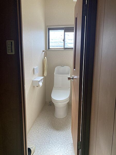 トイレを拡大表示