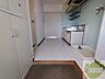 玄関：玄関です。水廻りがすぐあり手洗いをしてからお部屋に行けます。