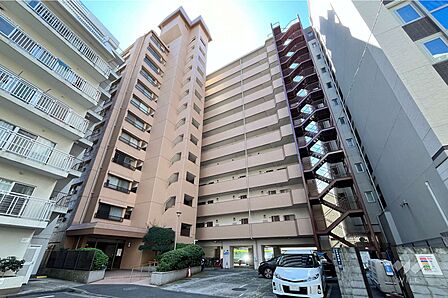 浜町グランドハイツの外観（北東側から）