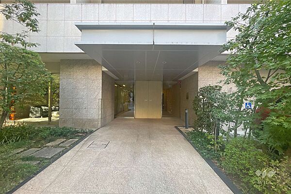 エントランスを拡大表示