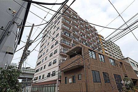霞町コーポの外観(南西側から)