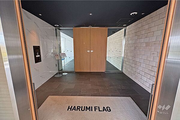 エントランスを拡大表示