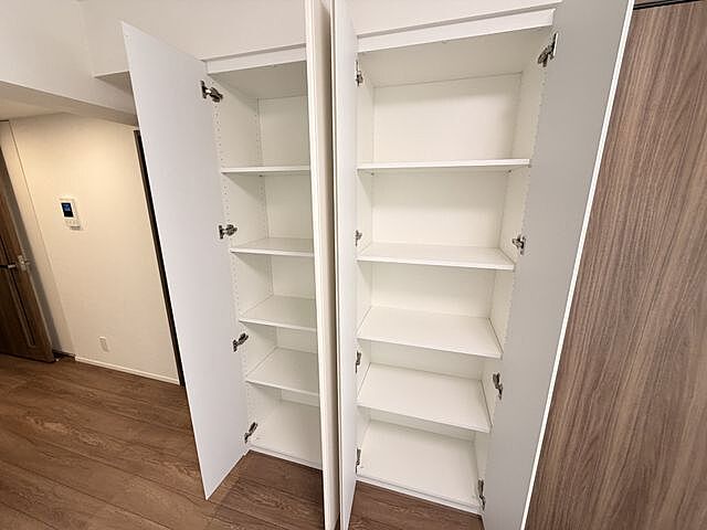 収納