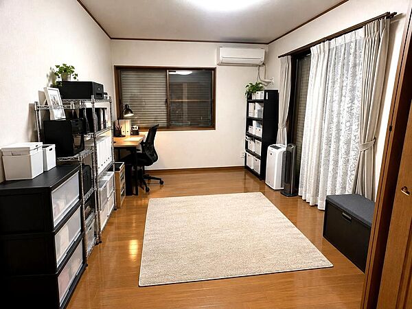 洋室を拡大表示