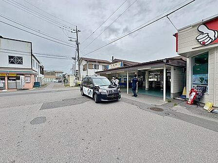 六実駅(東武 野田線) 徒歩15分。 1160m