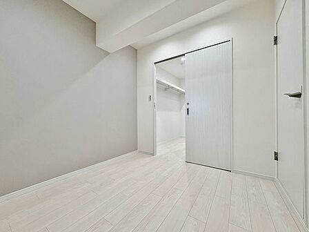 「居心地の良いナチュラル空間」お家時間を穏やかに過ごせる寛ぎの空間です。居心地の良さを実感して頂けるお部屋となっております。